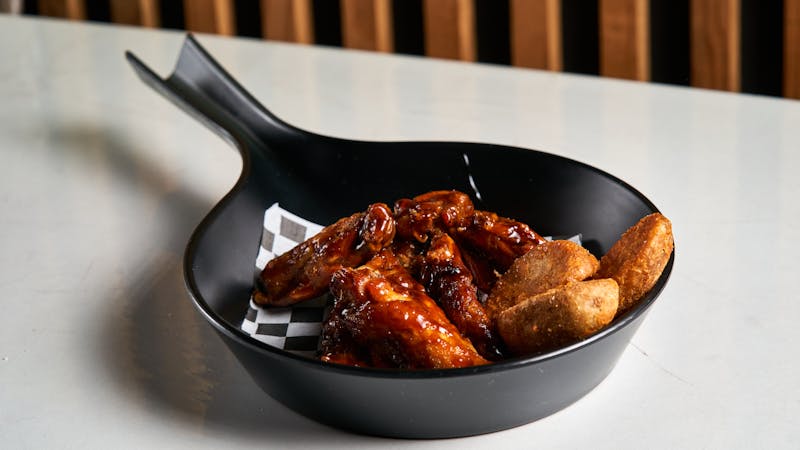 The Snob Combo — 10 wings, 2 sides, drink and dipping sauce meal deal